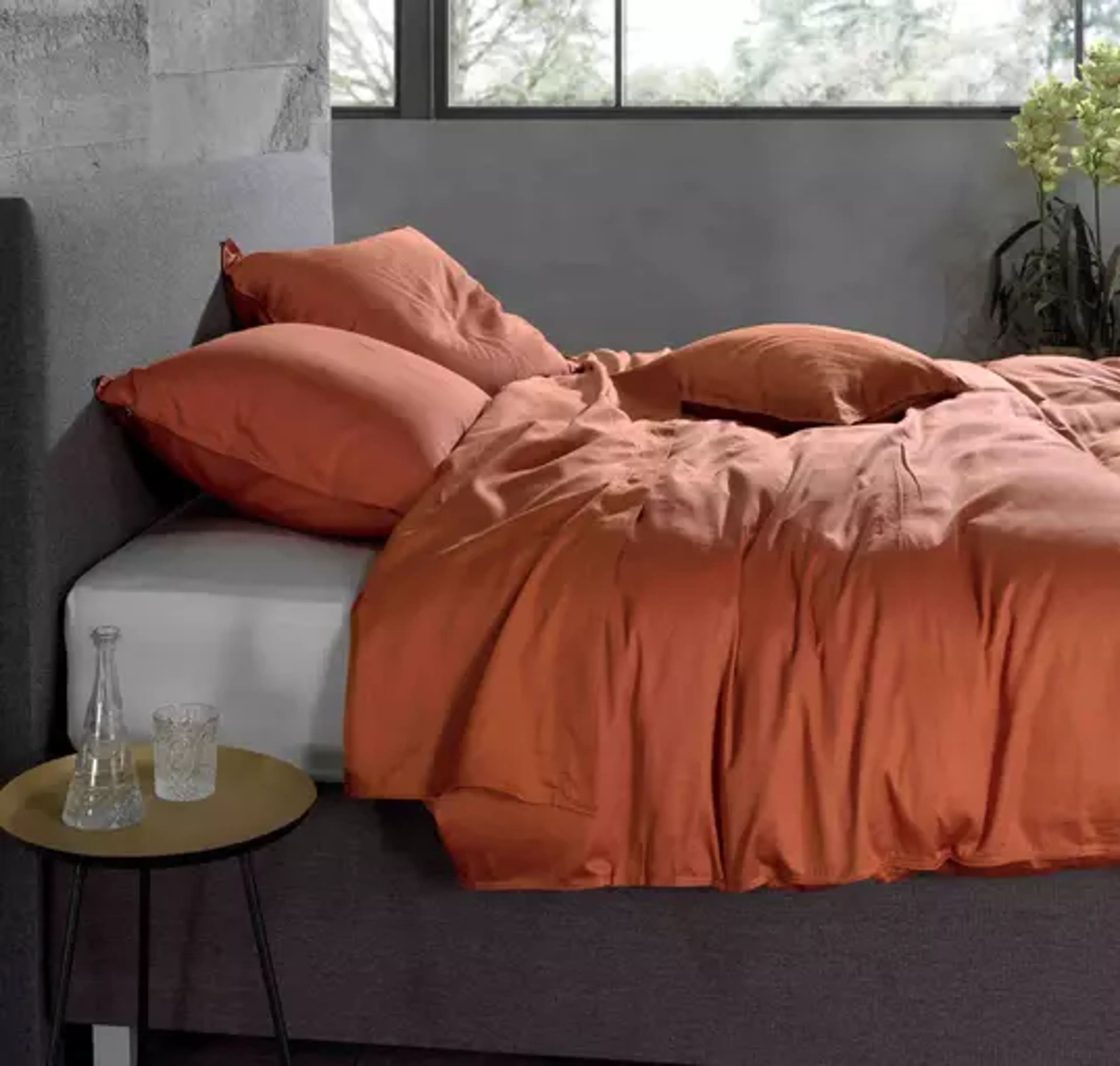 Materiaal: 100% katoensatijn