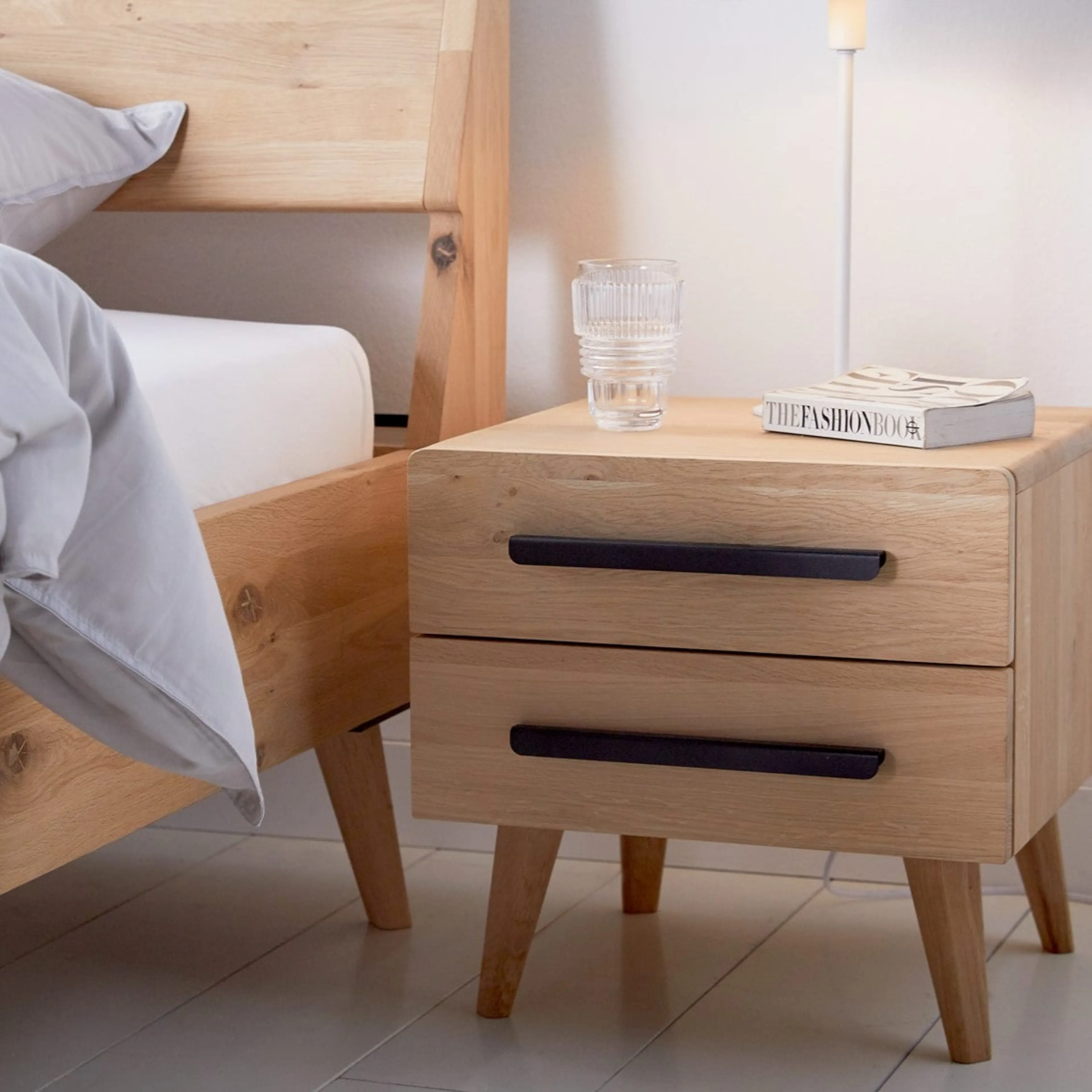 Bijpassend nachtkastje